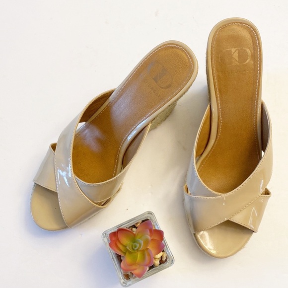 Anthropologie | Kelsi Dagger Neutral Patent Leather Wedge Espadrille Sandals 6 - Picture 2 of 7